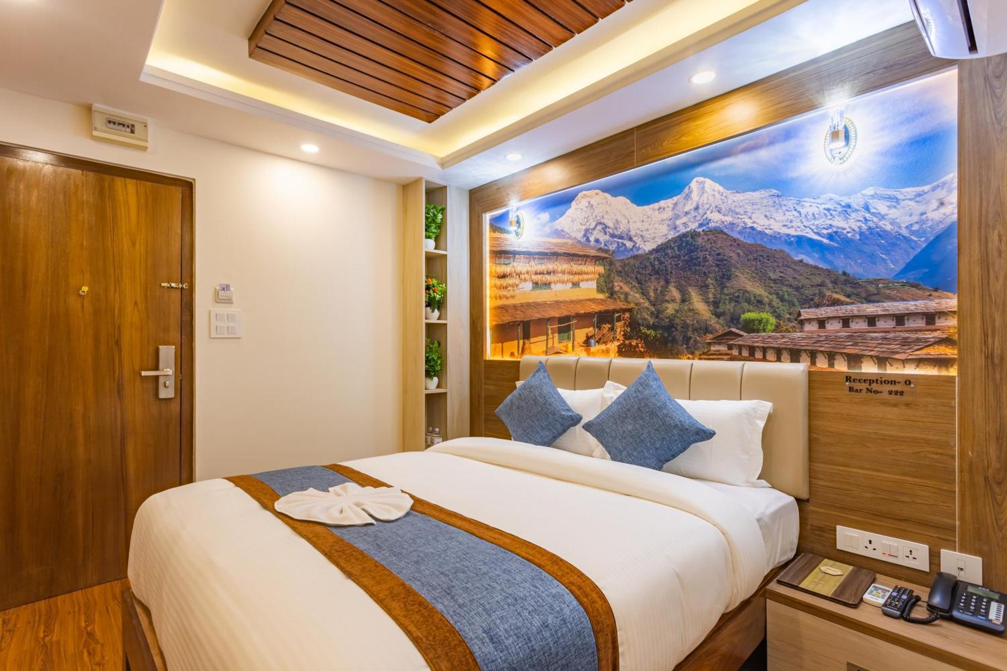 Airport Diana Hotel Kathmandu Ngoại thất bức ảnh