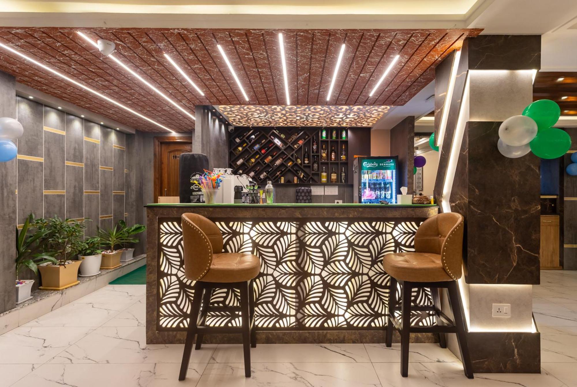 Airport Diana Hotel Kathmandu Ngoại thất bức ảnh