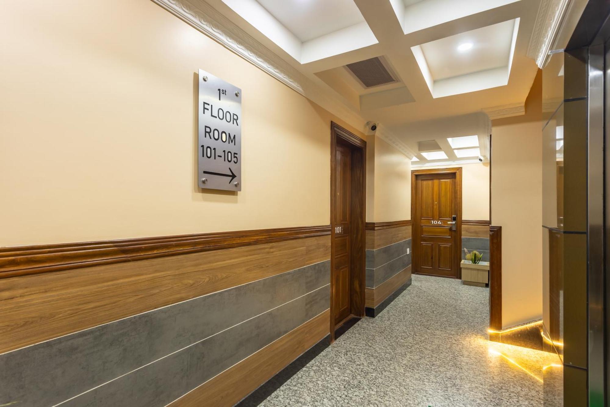Airport Diana Hotel Kathmandu Ngoại thất bức ảnh