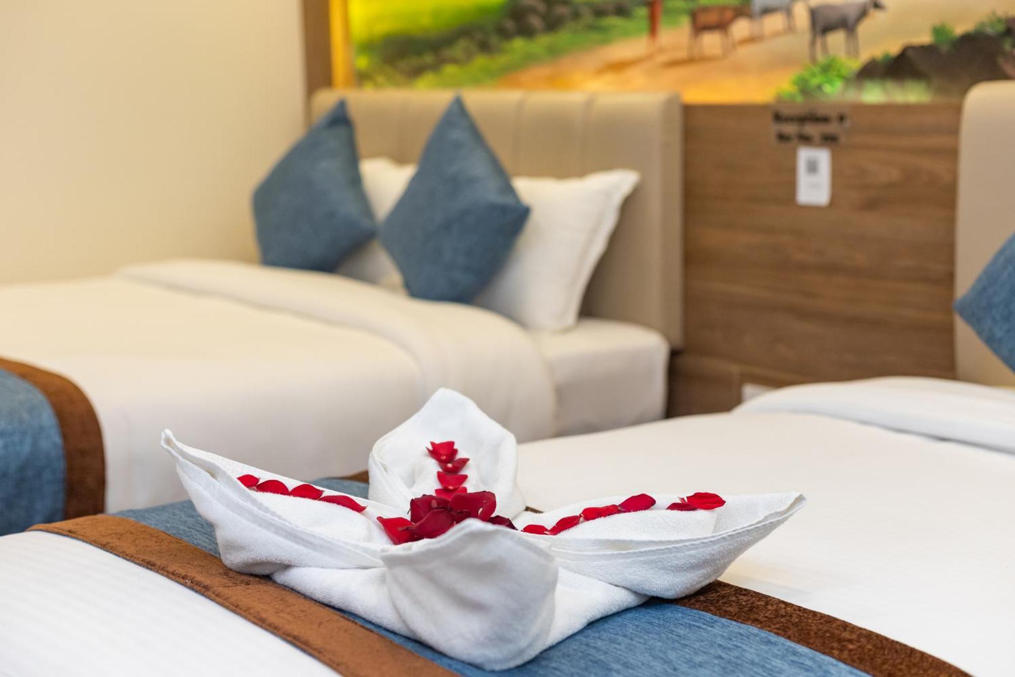 Airport Diana Hotel Kathmandu Ngoại thất bức ảnh