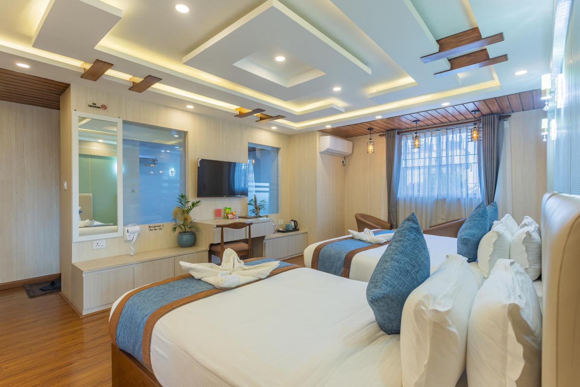 Airport Diana Hotel Kathmandu Ngoại thất bức ảnh